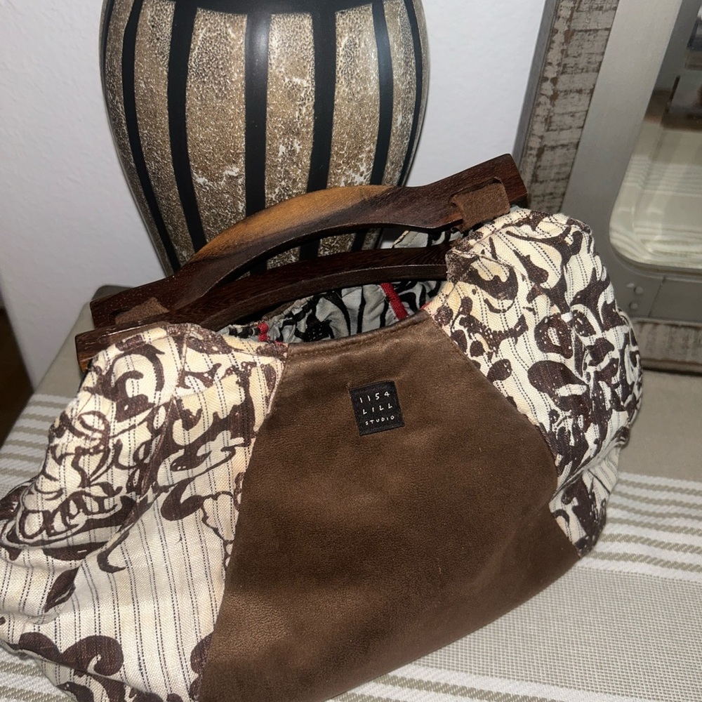 Brown/ beige and black/ gray floral small reversible woman’s bag - Picture 3 of 9